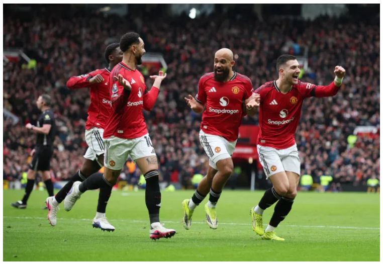 맨유, 토트넘 2-0 완파