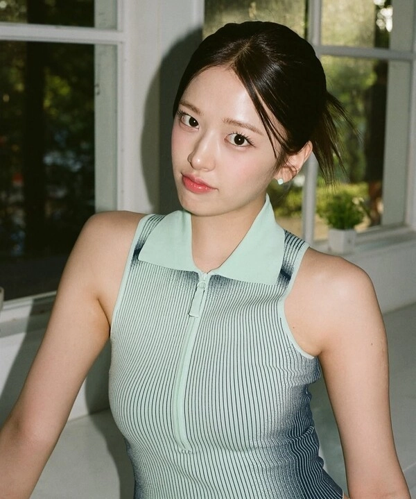 경악! '아이브' 안유진, 테니스(세계 랭킹 936위) 선수로 소개