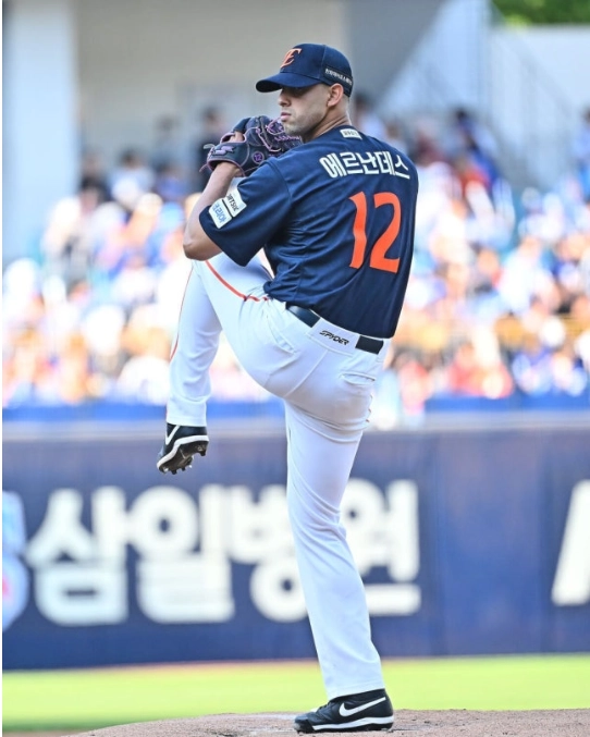 에르난데스에게 사과하라! 'ERA 꼴찌' 한화 불펜