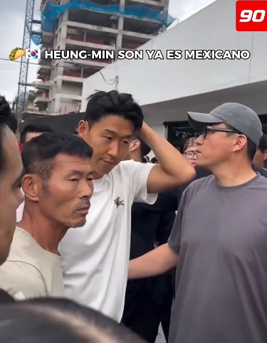 손흥민은 그저 문화 즐긴 건데, 멕시코 팬들 화났다